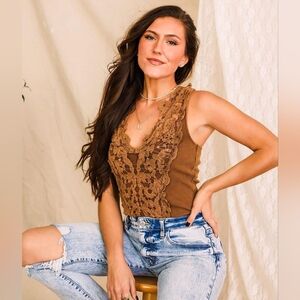 Buckle Gimmicks Crochet Trim Washed Tank Top Mustang Size S